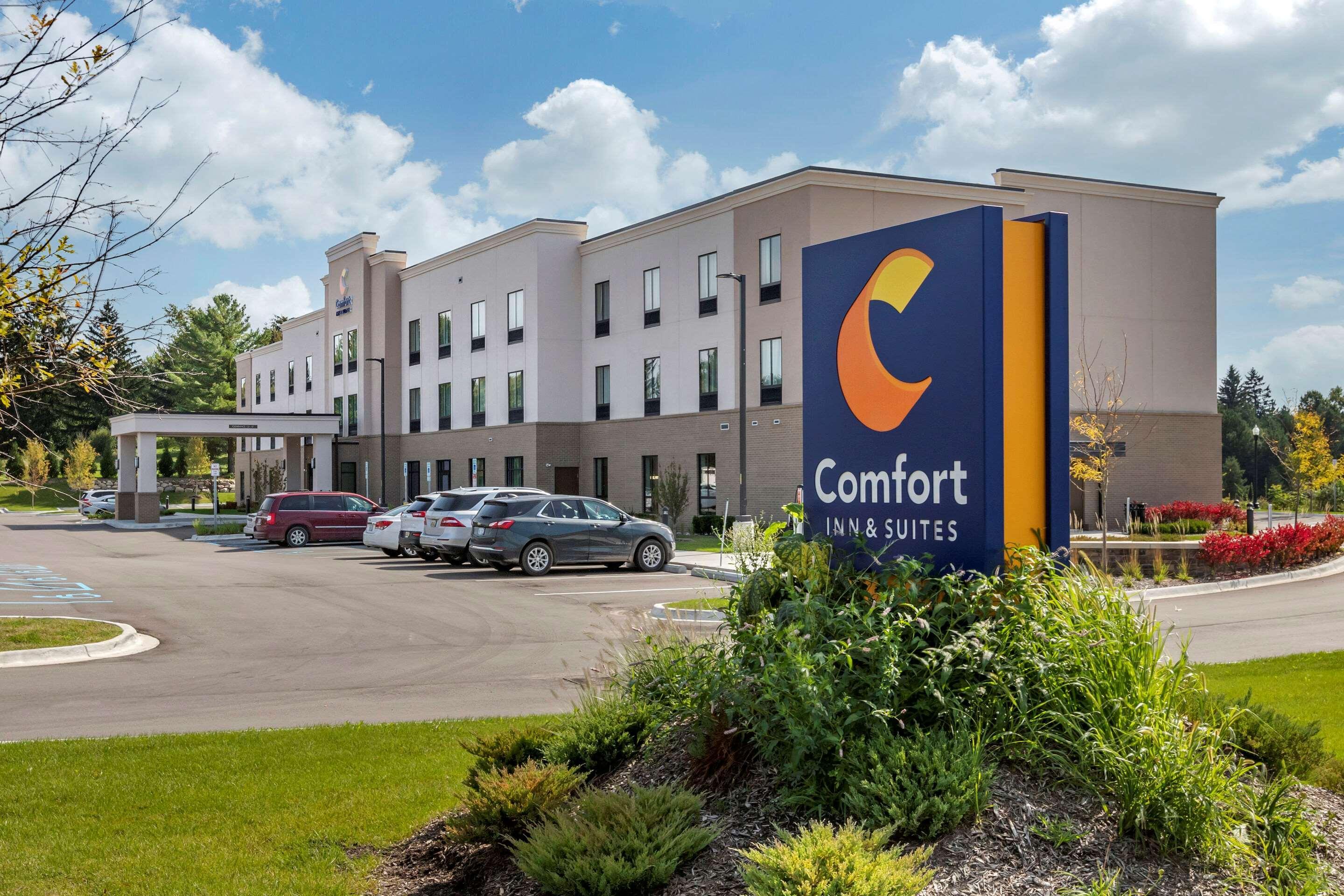 Comfort & 2* Clarkston